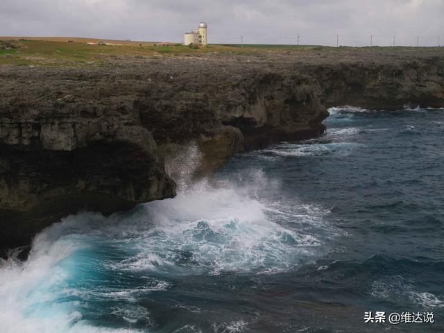 琉球先岛诸岛的现状：宫古群岛扼守宫古水道，八重山群岛监控台海