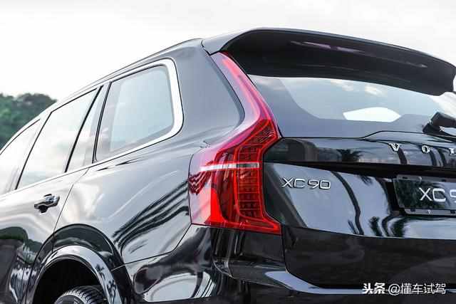 懂车试驾沃尔沃全新xc90，2.0t发动机如何撑起80万售价？