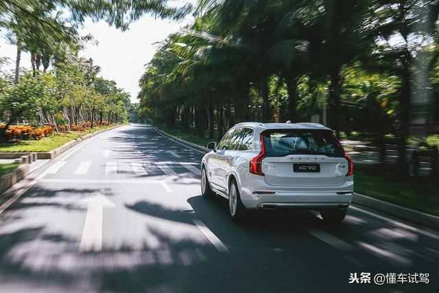 懂车试驾沃尔沃全新xc90，2.0t发动机如何撑起80万售价？